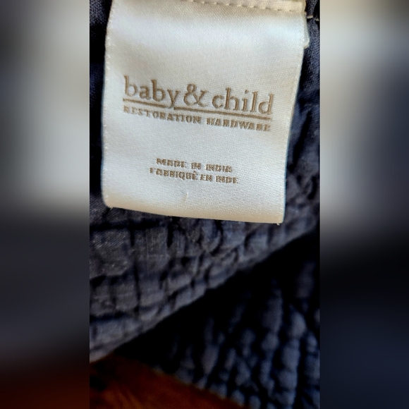 RH Washed Linen - Cotton Diamond Toddler Quilt - Picture 3 of 6